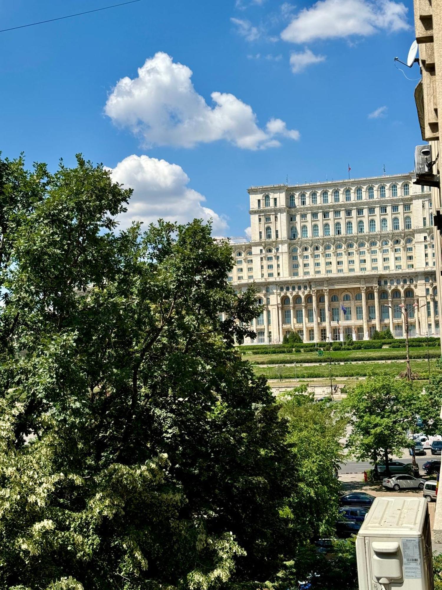 Top Location - Contemporary Parliament View - 2Br Букурещ Екстериор снимка